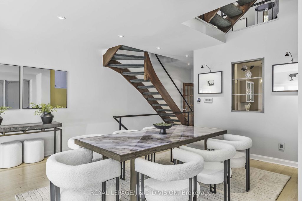 Photo of 55 Chicora Avenue, Toronto, ON M5R 1T7 (MLS # C12460625)
