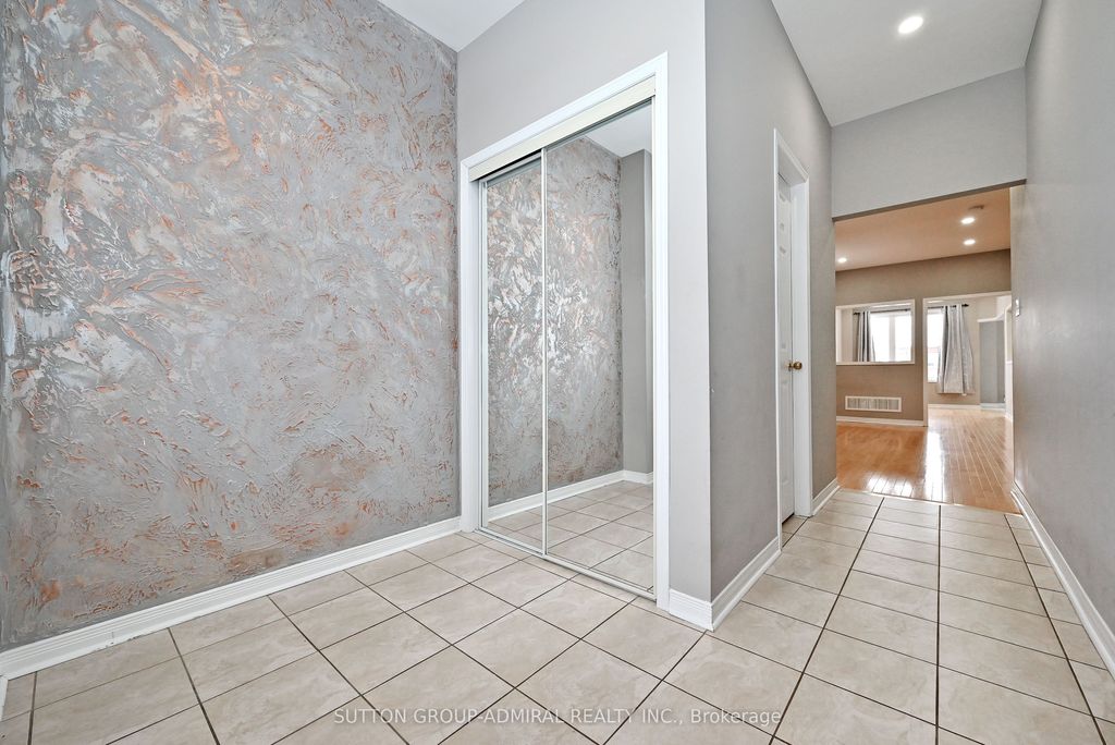 Photo of 41 Big Hill Crescent, Vaughan, ON L6A 4S1 (MLS # N12662156)