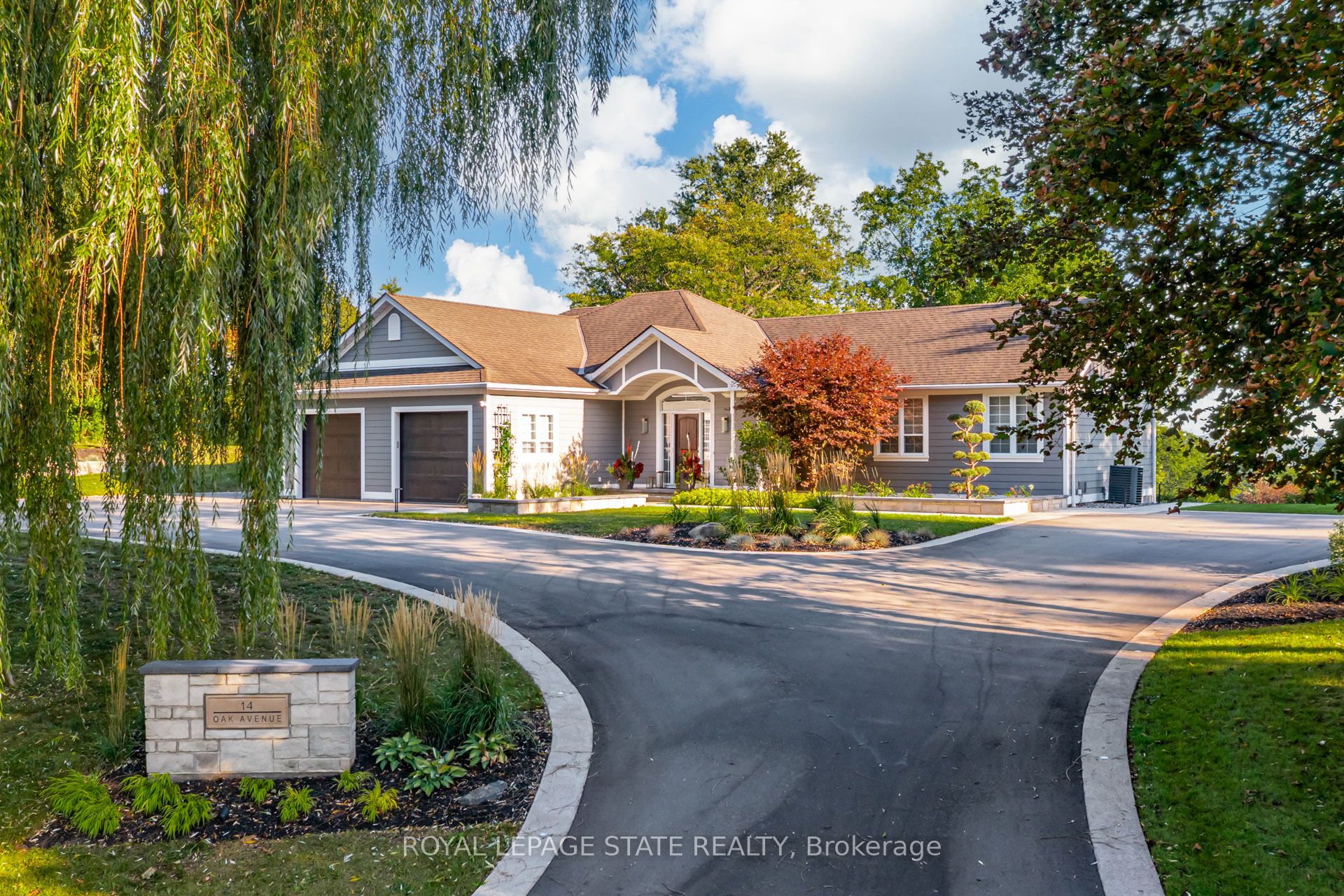 14 Oak Avenue