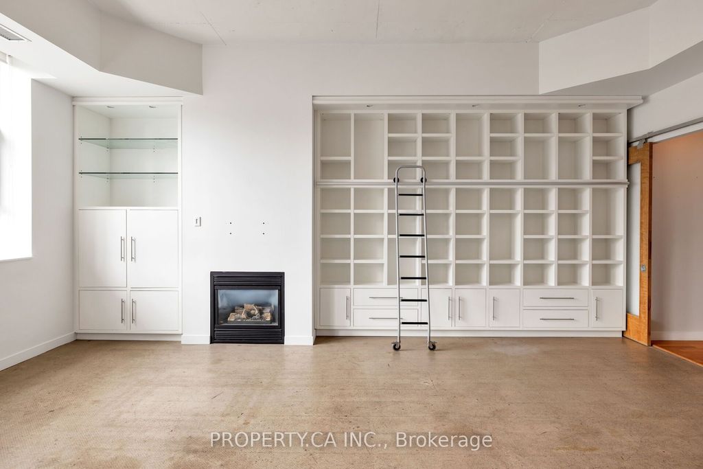 Photo of 155 Dalhousie Street #1017, Toronto, ON M5B 2P7 (MLS # C12518532)