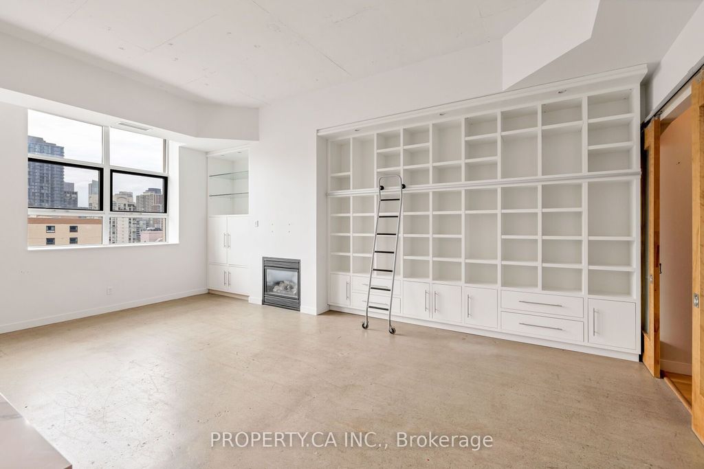 Photo of 155 Dalhousie Street #1017, Toronto, ON M5B 2P7 (MLS # C12518532)