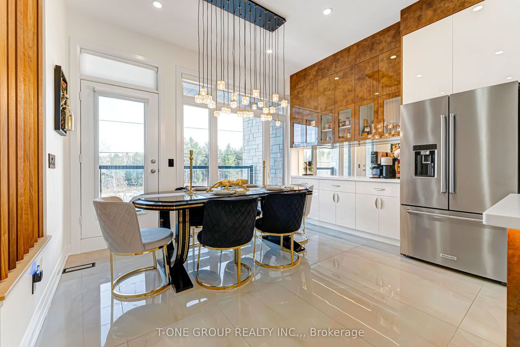 Photo of 9 Credit Lane, Richmond Hill, ON L4E 1G9 (MLS # N12674950)