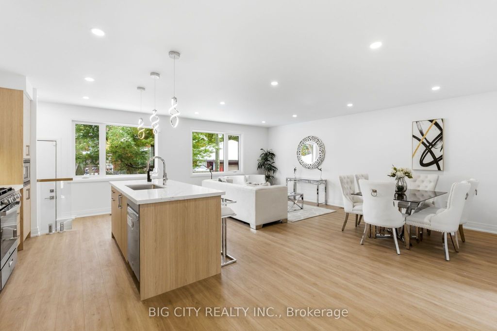 Photo of 68 Westholme Avenue #4, Toronto, ON M6P 3B8 (MLS # W12946604)