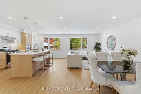 68 Westholme Avenue 4 Toronto ON M6P 3B8