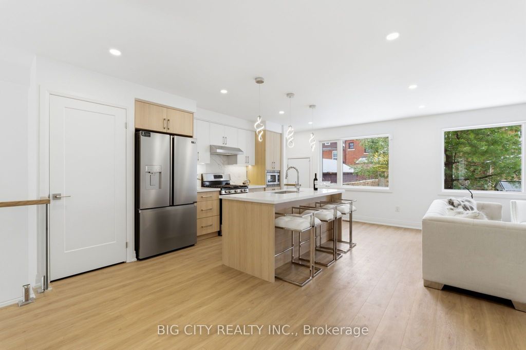 Photo of 68 Westholme Avenue #4, Toronto, ON M6P 3B8 (MLS # W12946604)