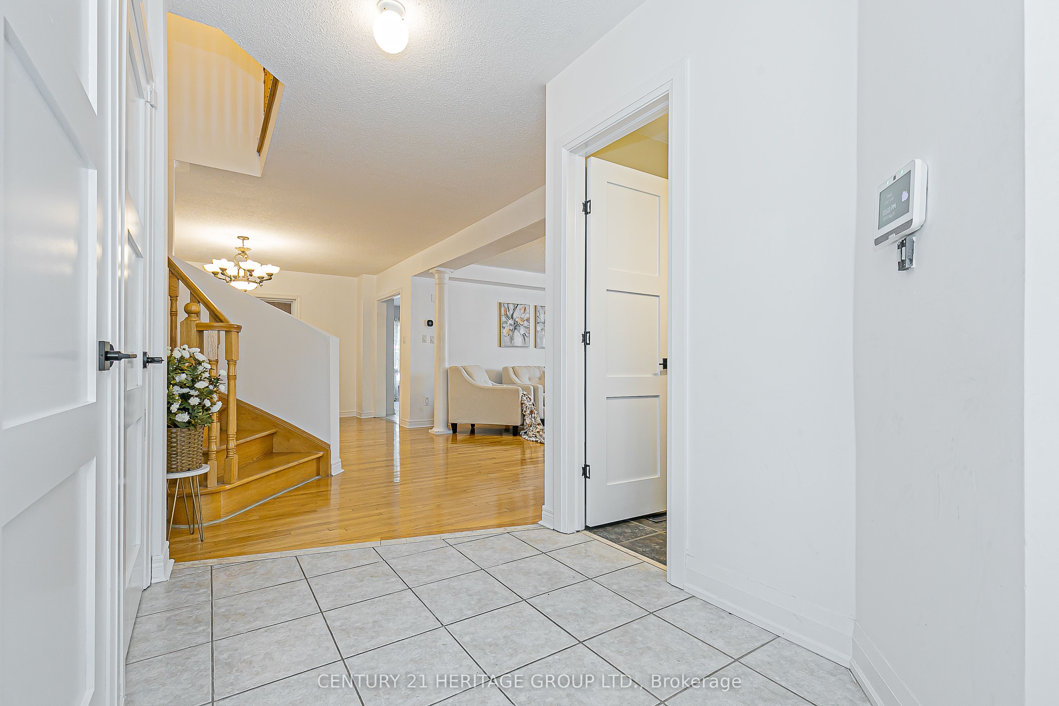 29 Eminence Road