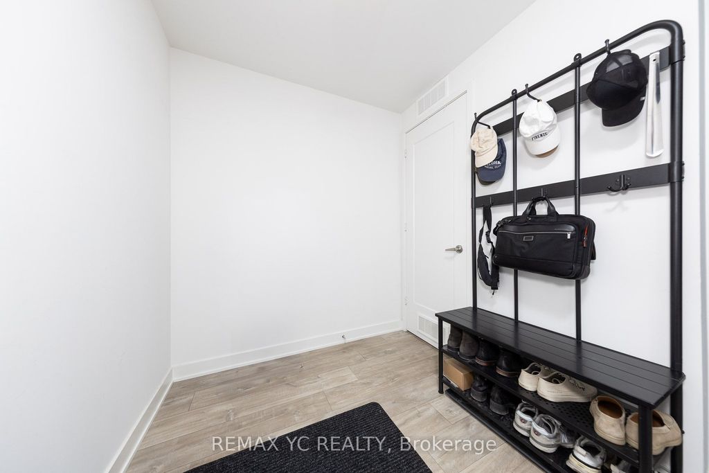 Photo of 135 Lower Sherbourne Street #1464, Toronto, ON M5A 1Y4 (MLS # C13008750)