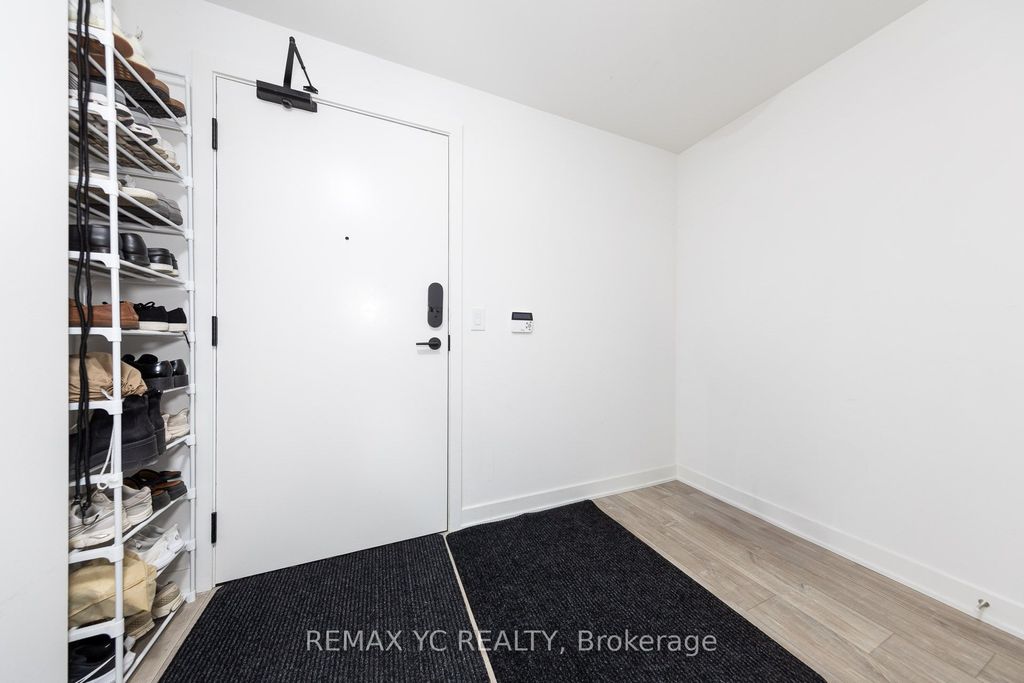 Photo of 135 Lower Sherbourne Street #1464, Toronto, ON M5A 1Y4 (MLS # C13008750)