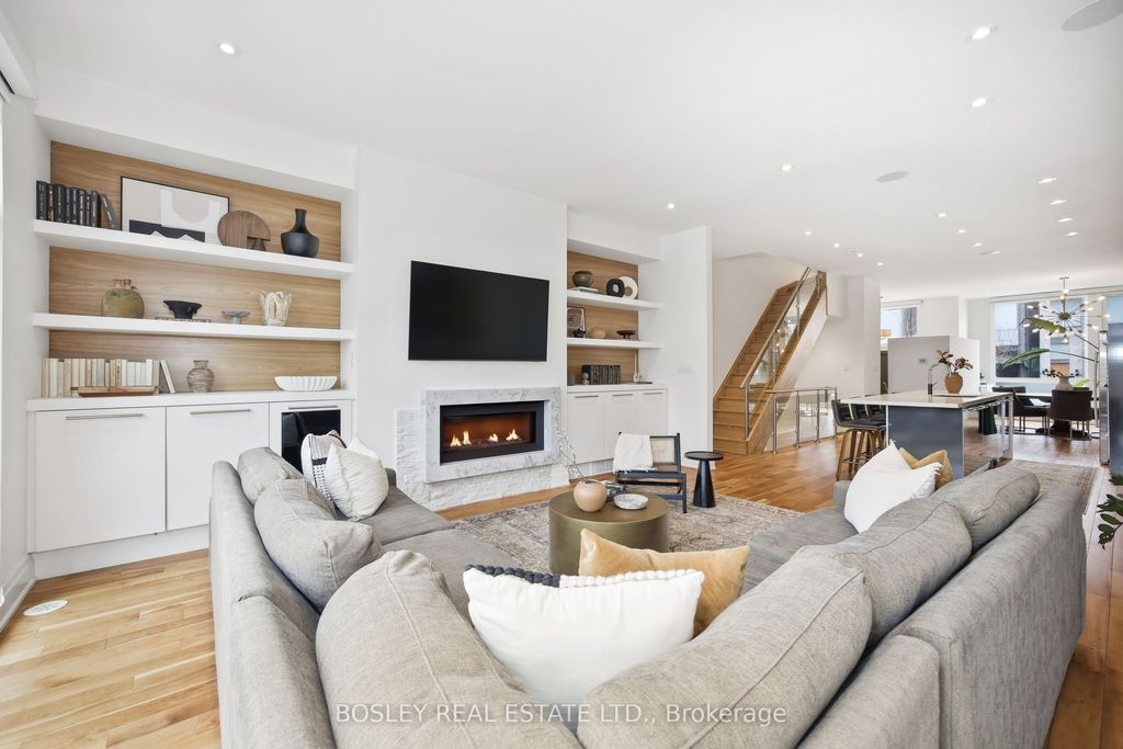 Photo of 17 Vince Avenue, Toronto, ON M4L 0A6 (MLS # E13009442)