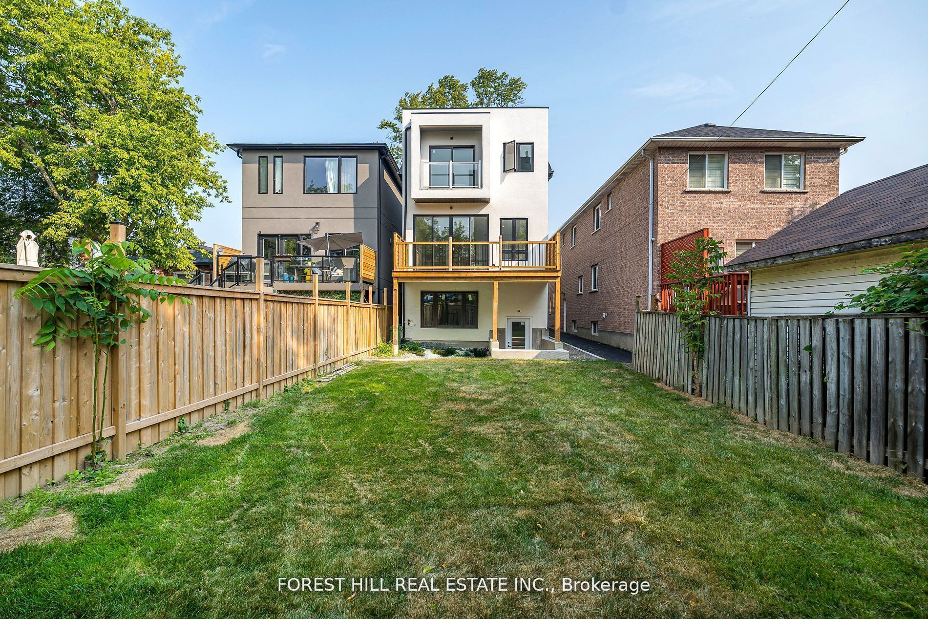 19 Simpson Avenue
