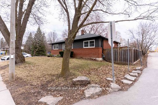 292 Woodward Avenue