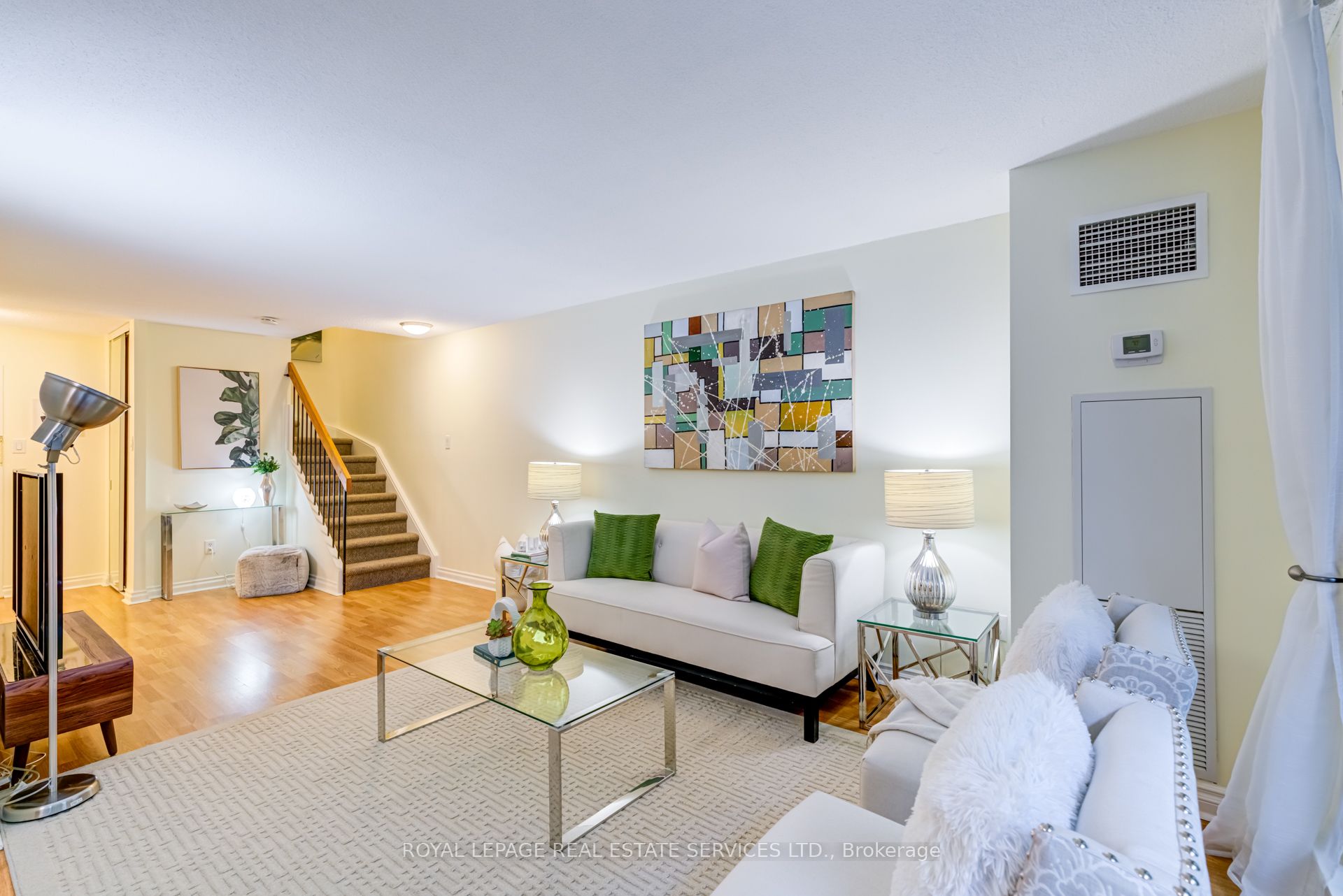 100 Quebec Avenue 115