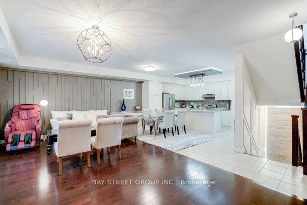 Photo of 121 Luzon Avenue, Markham, ON L6B 1N8 (MLS # N12857806)