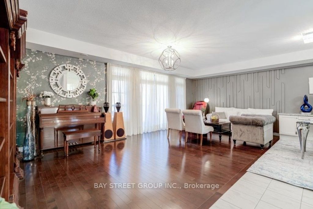 Photo of 121 Luzon Avenue, Markham, ON L6B 1N8 (MLS # N12857806)