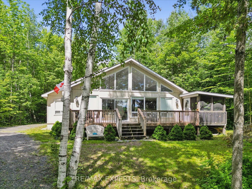 Photo of 1007 Mccabe Road, Lake of Bays, ON P0B 1A0 (MLS # X13498106)