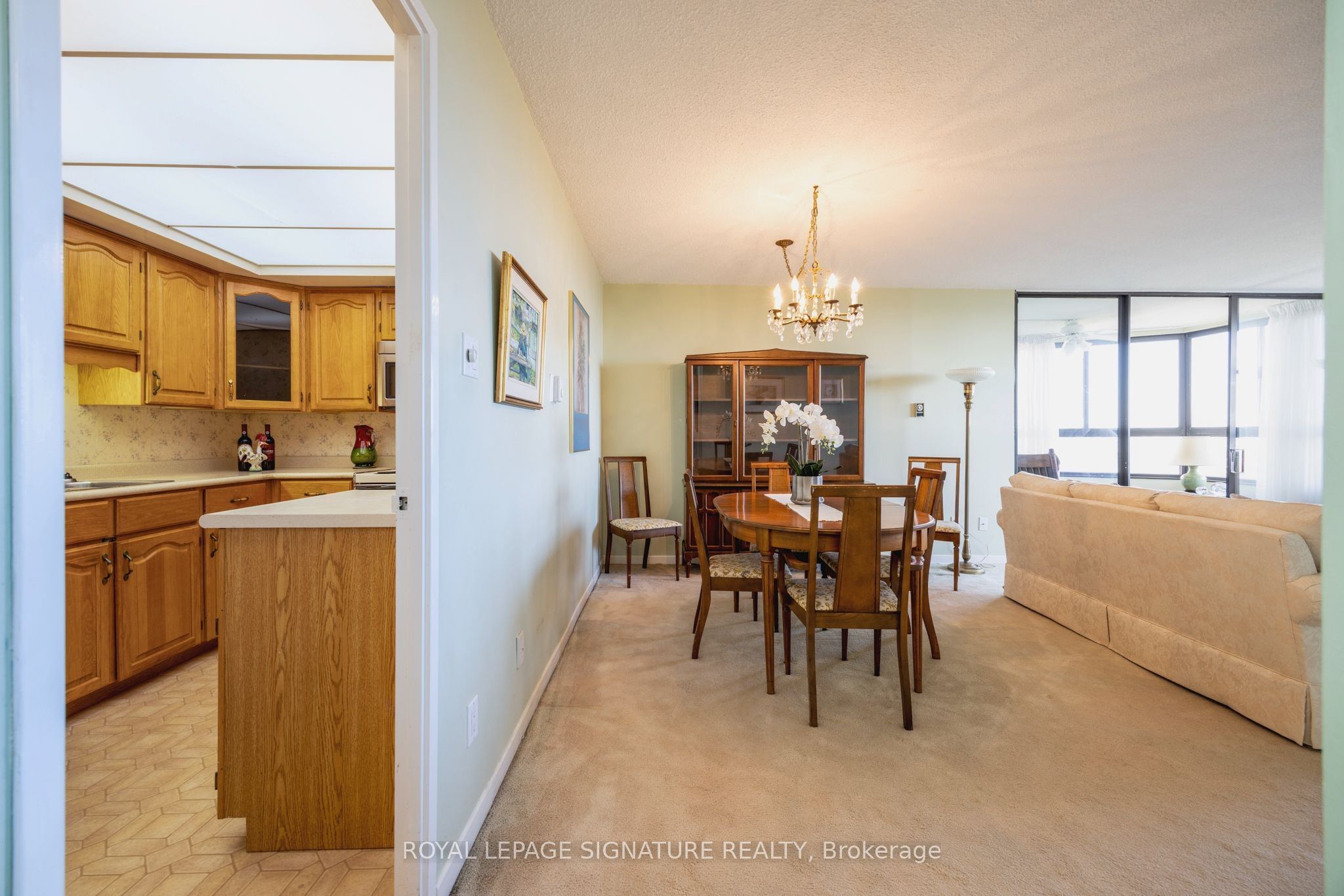 1300 Bloor Street 1405