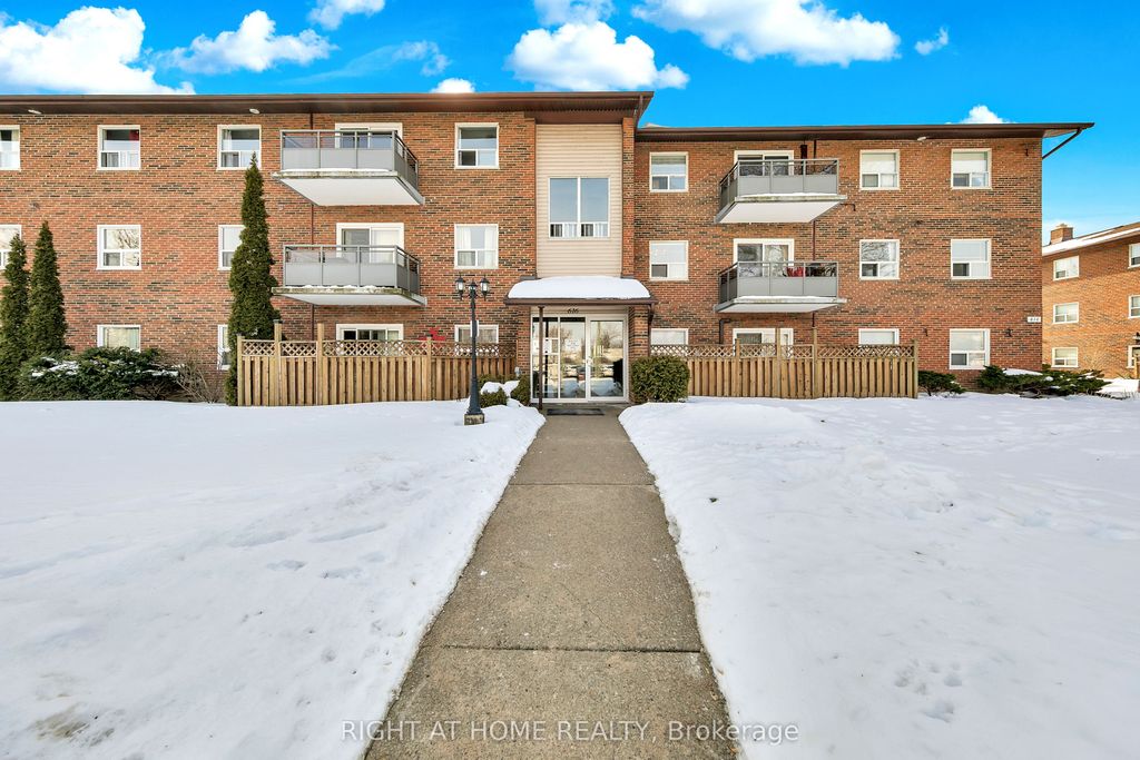 Photo of 616 Grey Street #6, Brantford, ON N3S 4Y1 (MLS # X12837208)