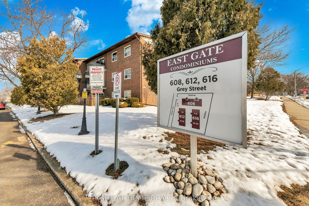 Photo of 616 Grey Street #6, Brantford, ON N3S 4Y1 (MLS # X12837208)