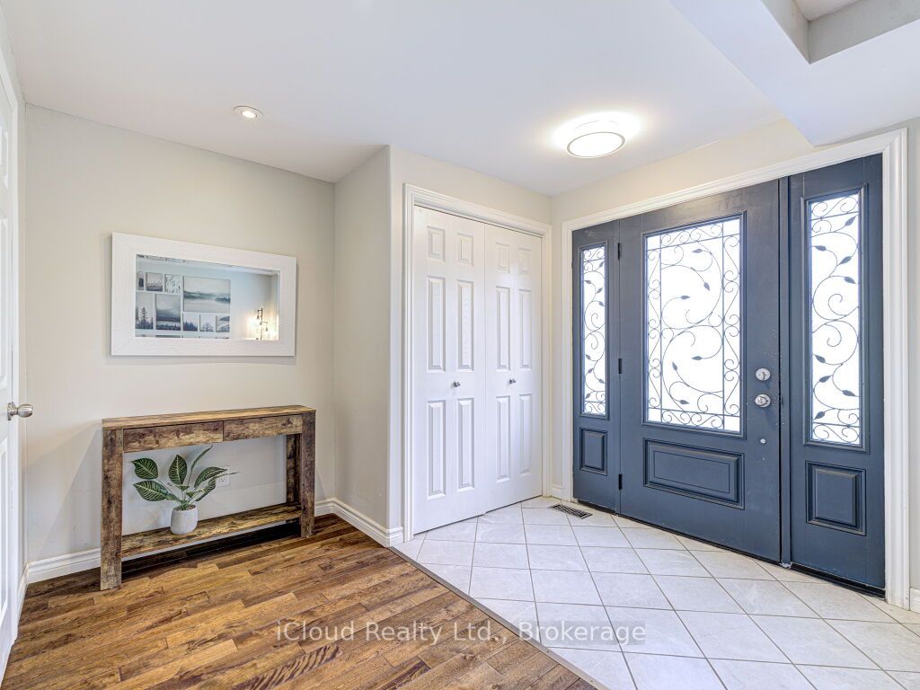 3 Nicol Street