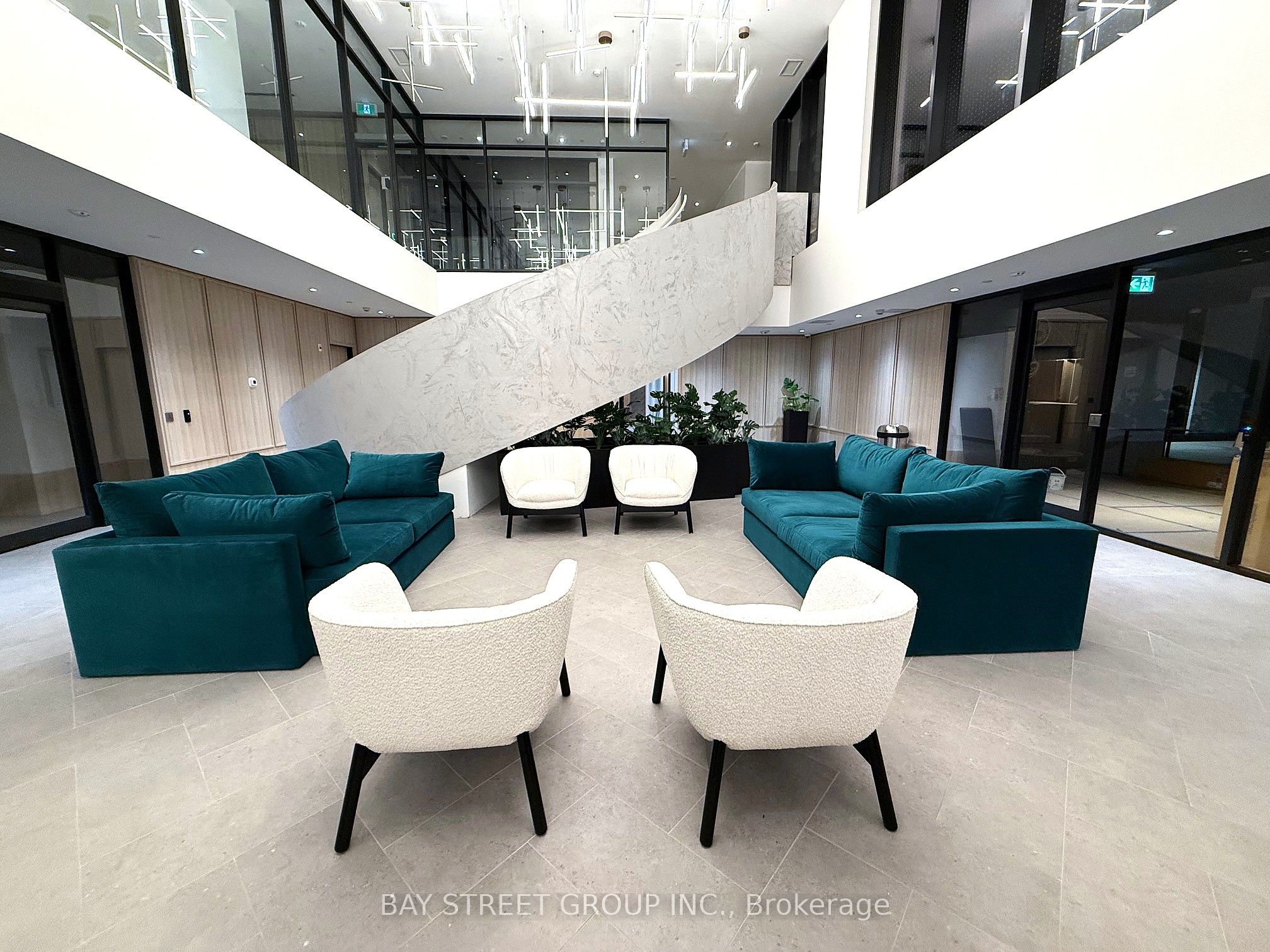 3071 Trafalgar Road 1201