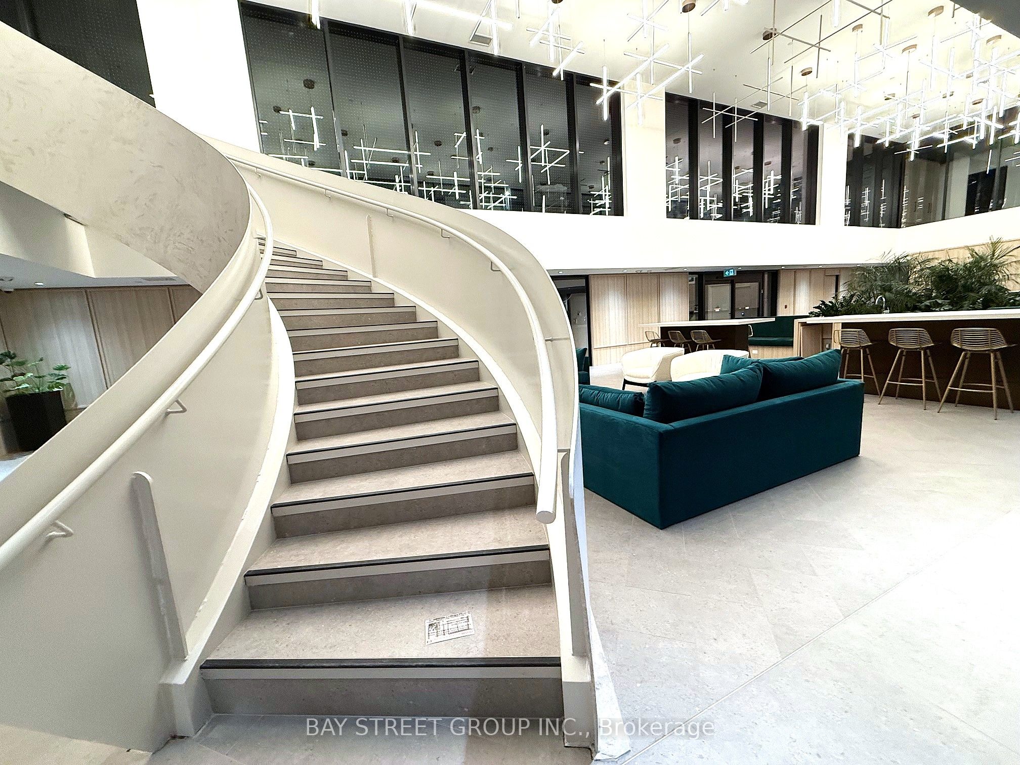 3071 Trafalgar Road 1201