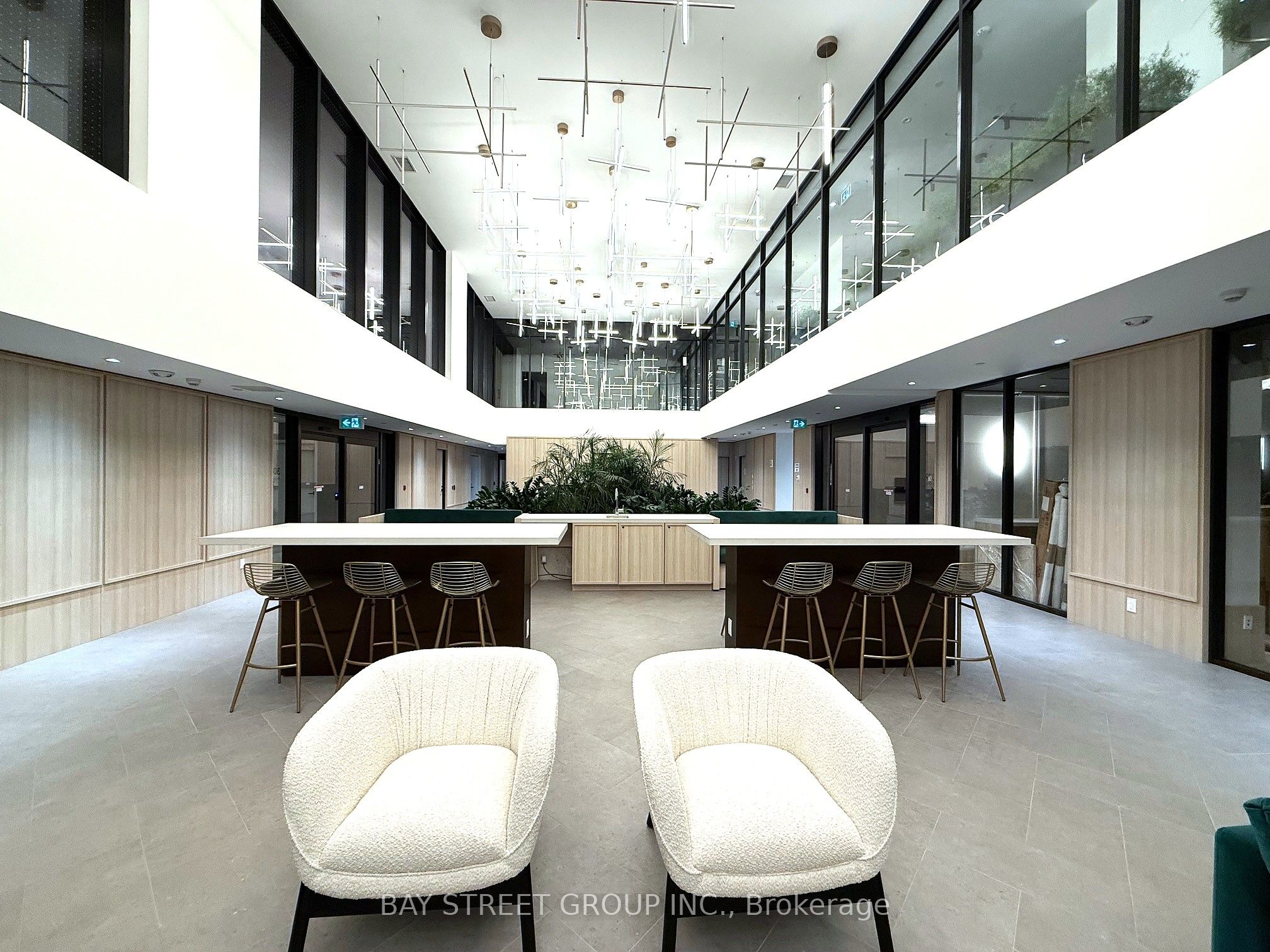 3071 Trafalgar Road 1201