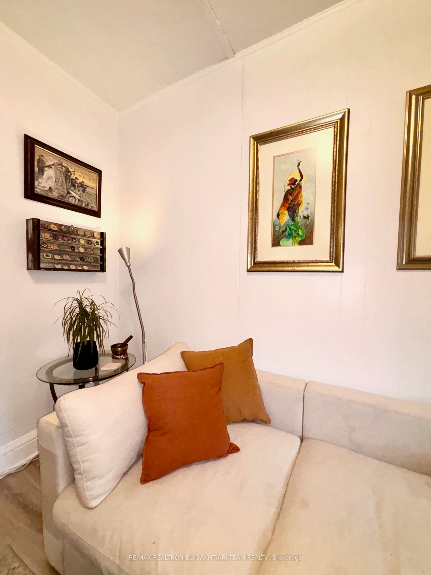 43 King Edward Avenue