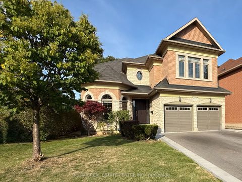 4273 Hickory Drive Mississauga ON L4W 1L3