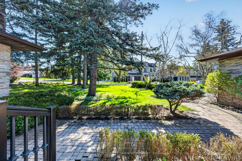 Photo of 18 Brian Cliff Drive, Toronto, ON M3B 2G2 (MLS # C13132740)