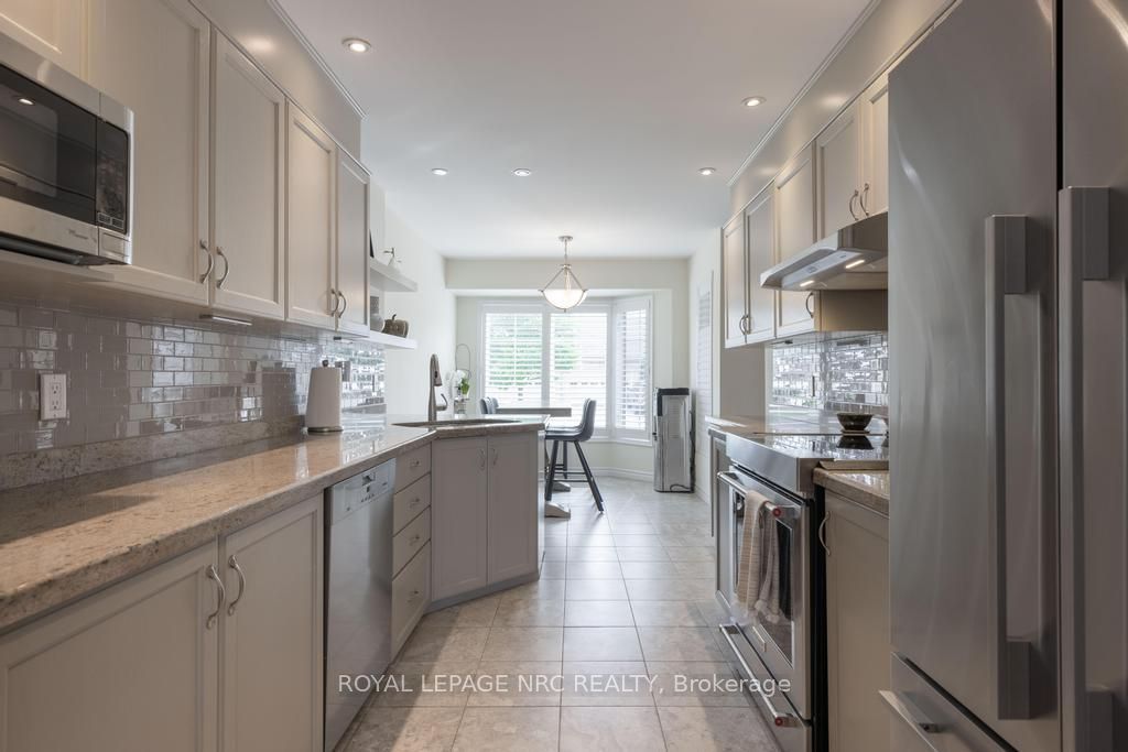 121 Glen Morris Drive 10