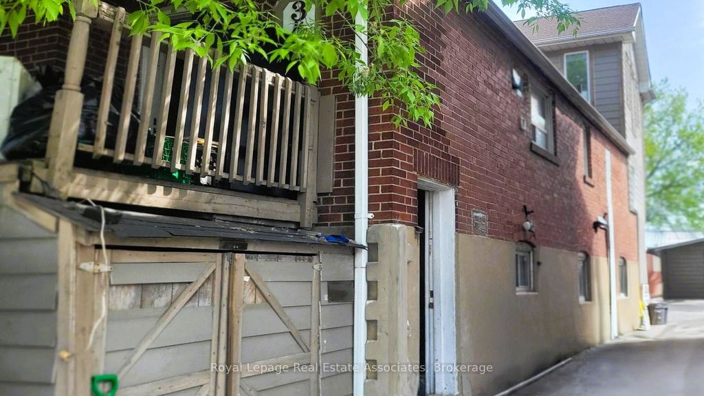 Photo of 343 Kane Avenue, Toronto, ON M6M 3N9 (MLS # W12375027)