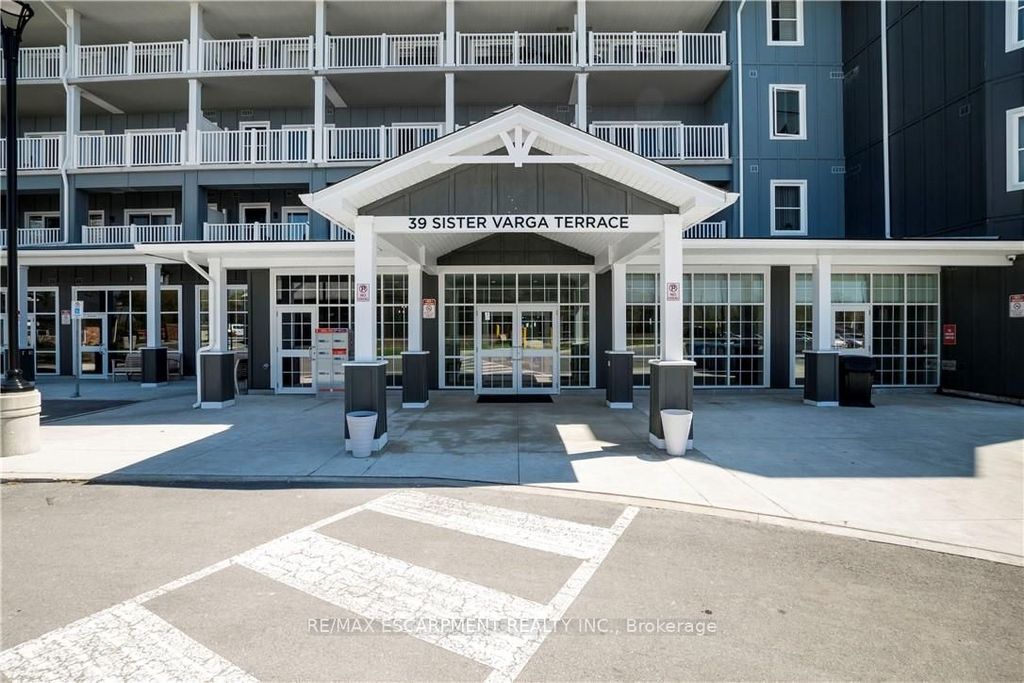 Photo of 39 Sister Varga Terrace #006, Hamilton, ON L9B 0J7 (MLS # X12602850)