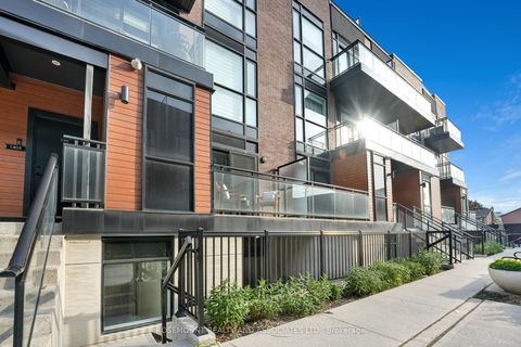 Photo of 5299 Highway 07 Road #c402, Vaughan, ON L4L 0J1 (MLS # N12395930)
