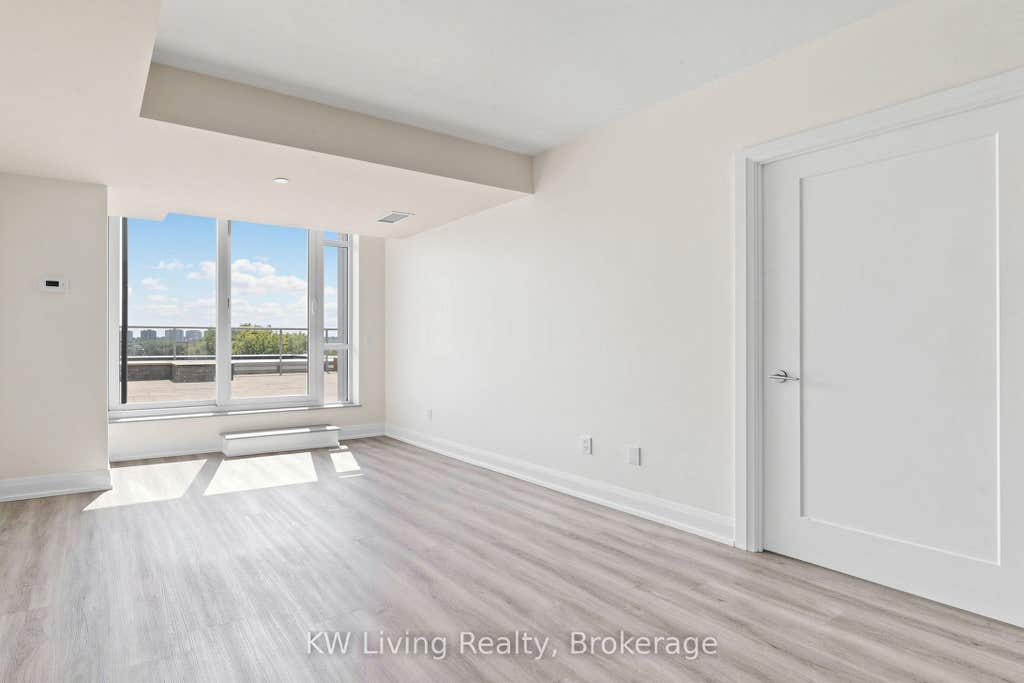 Photo of 18 Graydon Hall Drive #312, Toronto, ON M3A 0A4 (MLS # C13540798)