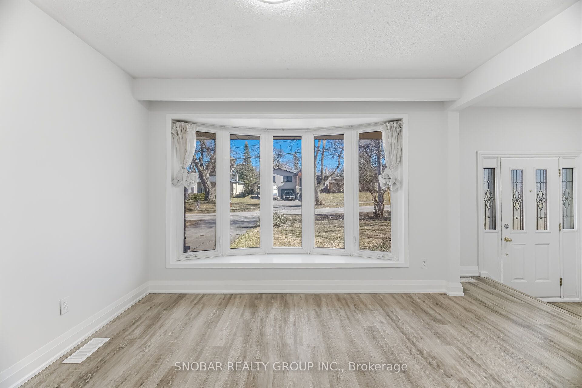 3422 Credit Heights Drive