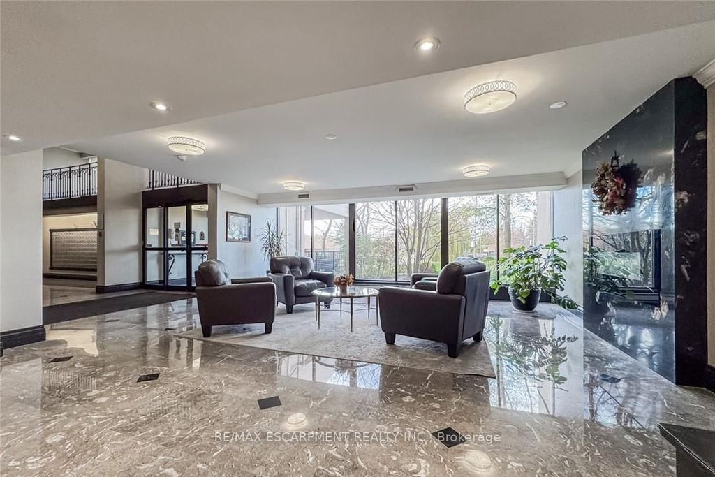 Photo of 500 Green Road #310, Hamilton, ON L8E 3M6 (MLS # X13093734)
