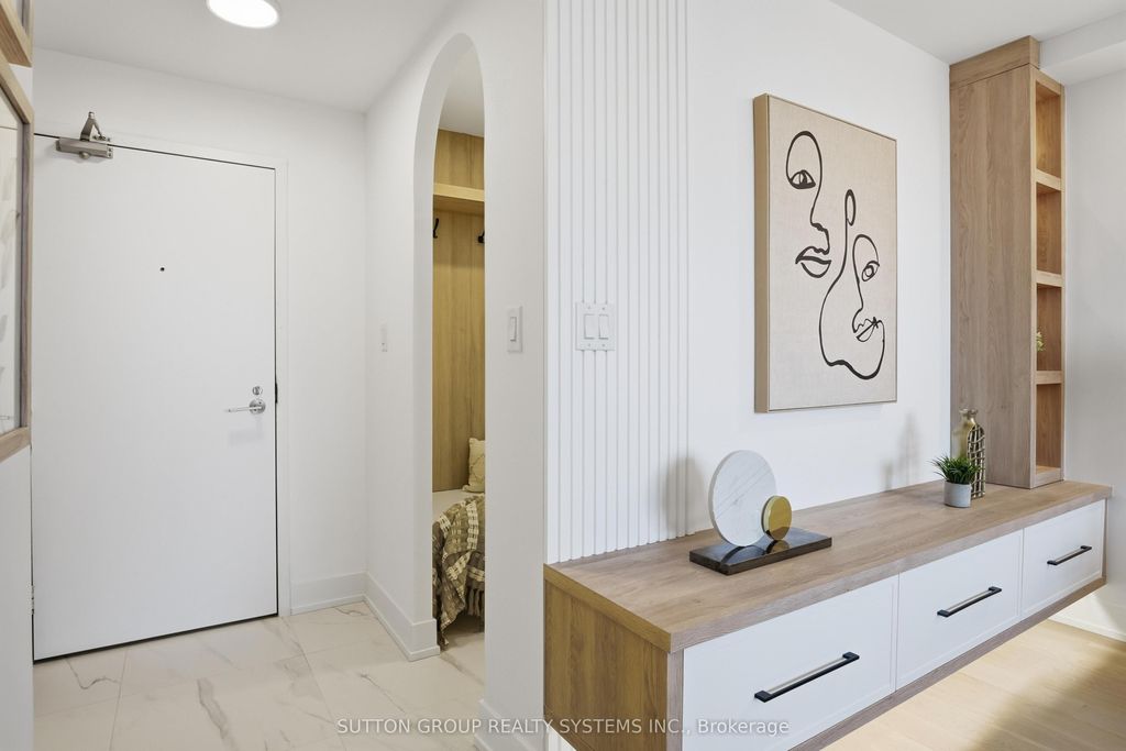 Photo of 60 Southport Street #909, Toronto, ON M6S 3N4 (MLS # W12784456)