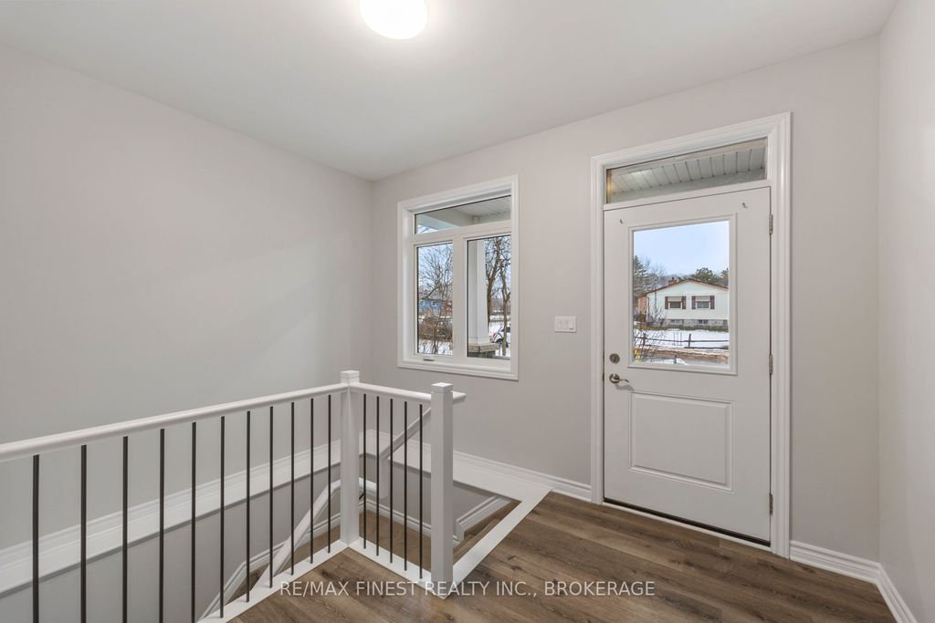 Photo of 1383 Woodfield Crescent, Kingston, ON K7P 0T4 (MLS # X12704904)