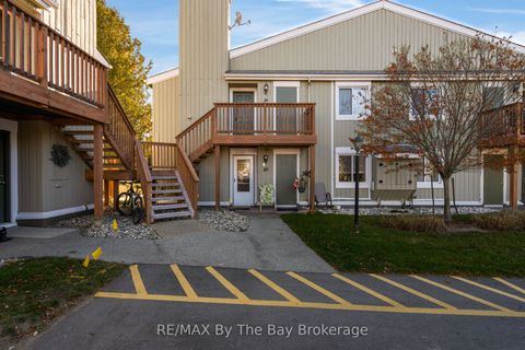 Property photo of 19 dawson drive 39, collingwood, ON l9y 5b4