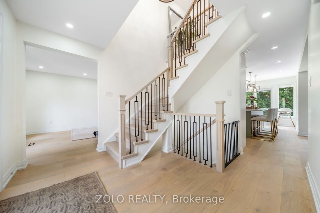 Photo of 13 Ivan Avenue, Caledon, ON L7C 1G1 (MLS # W12501184)