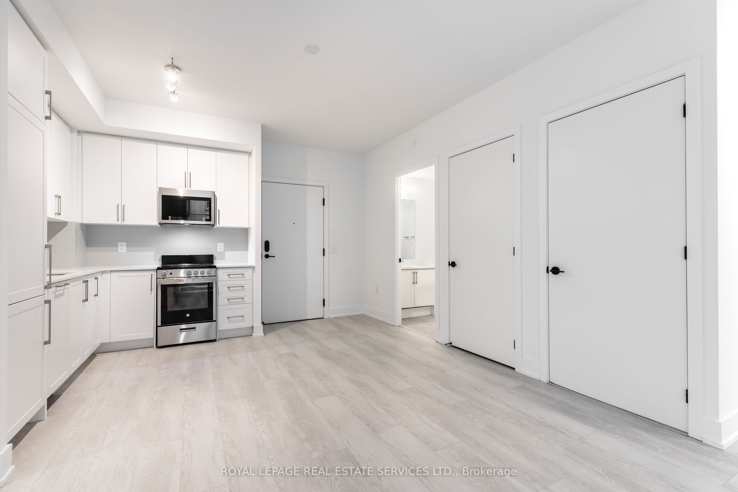 2450 Old Bronte Road 325