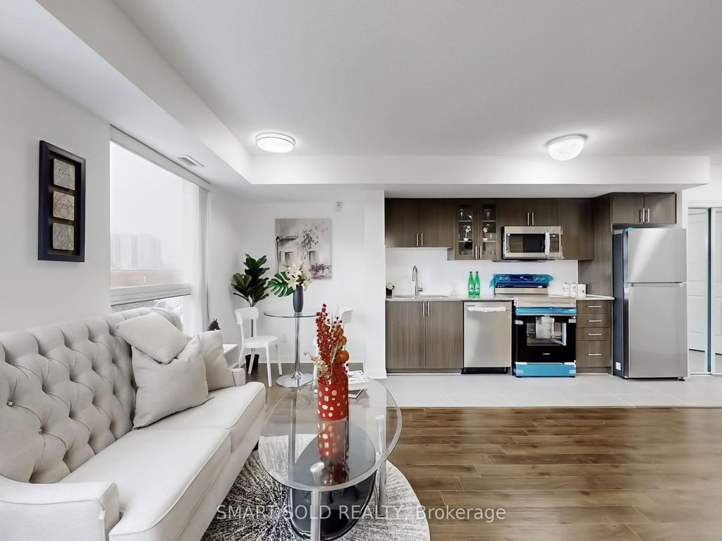 Photo of 75 Norman Bethune Avenue #210, Richmond Hill, ON L4B 0B6 (MLS # N12814068)