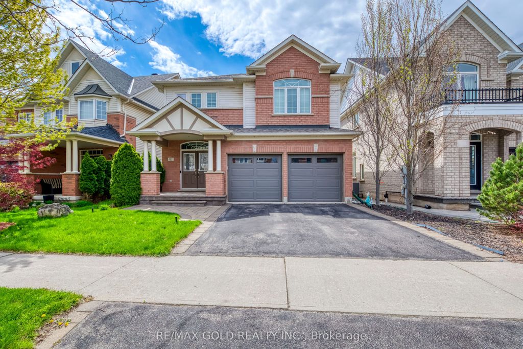 Photo of 4831 Columbus Drive, Burlington, ON L7M 0J4 (MLS # W13147462)