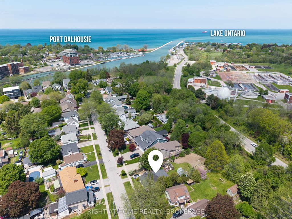 Photo of 20 John Street, St. Catharines, ON L2N 4P1 (MLS # X13153228)
