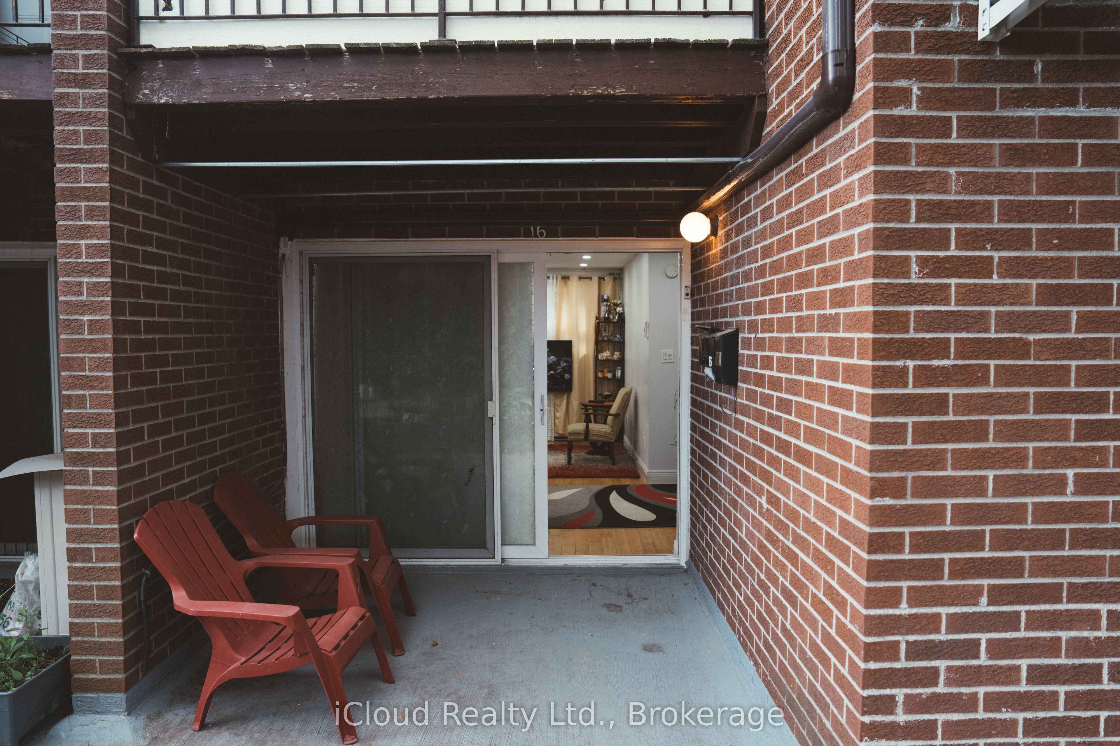 50 Coleman Avenue 16