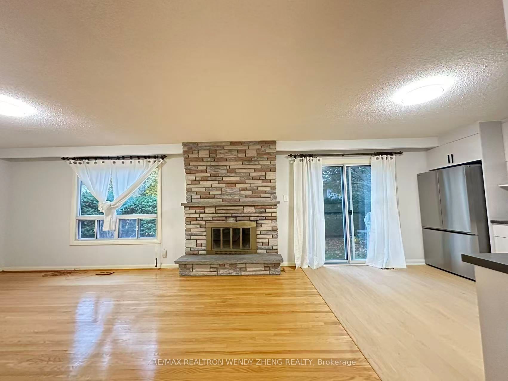 86 Pringle Avenue Lower