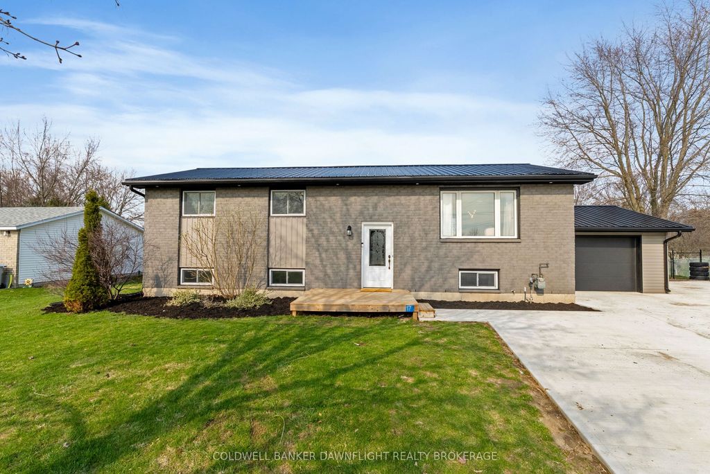 Photo of 17 Hawthorn Crescent, North Middlesex, ON N0M 1A0 (MLS # X12979194)