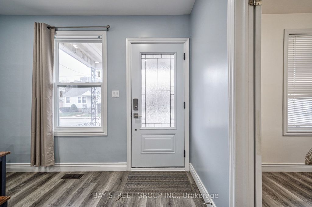 Photo of 5241 Kitchener Street, Niagara Falls, ON L2G 1B4 (MLS # X13087194)