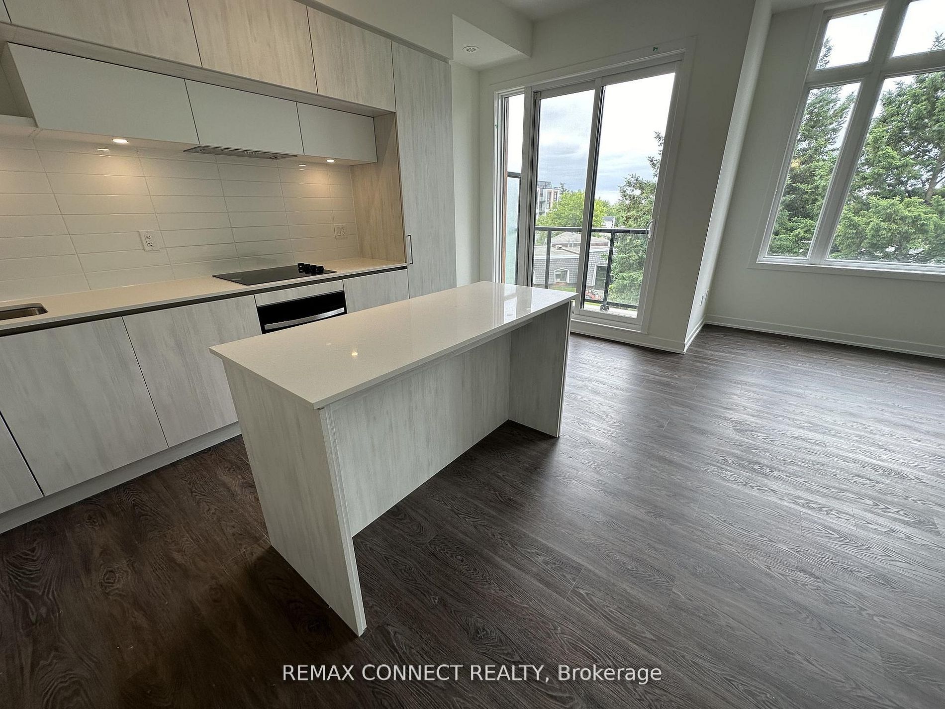 11 David Eyer Road 1518