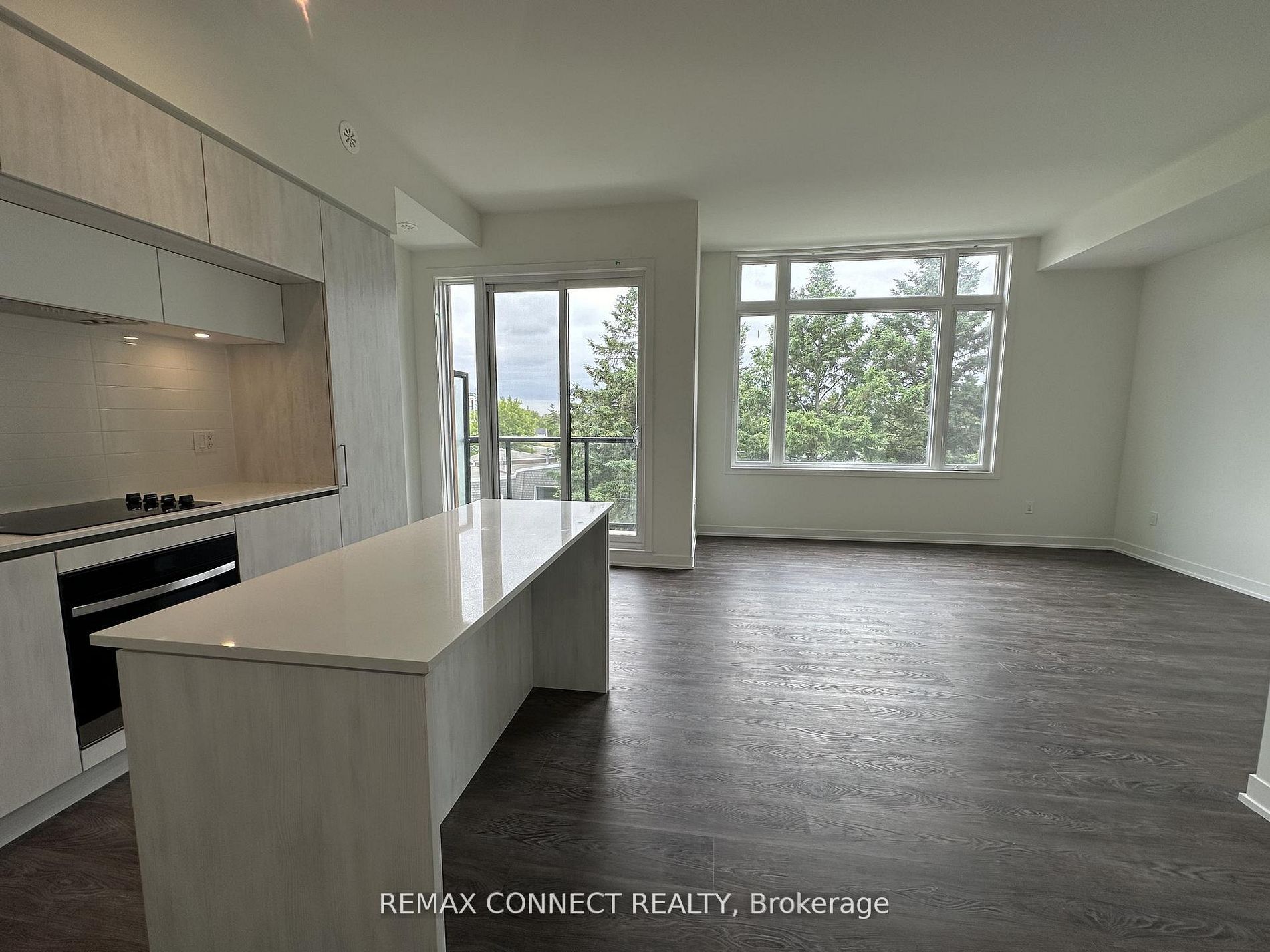 11 David Eyer Road 1518